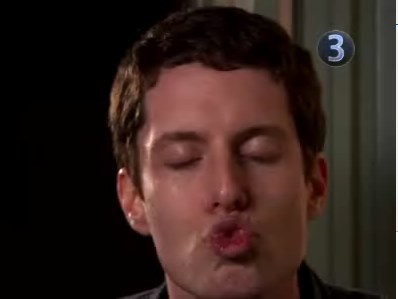 How To Give A Goodnight Kiss